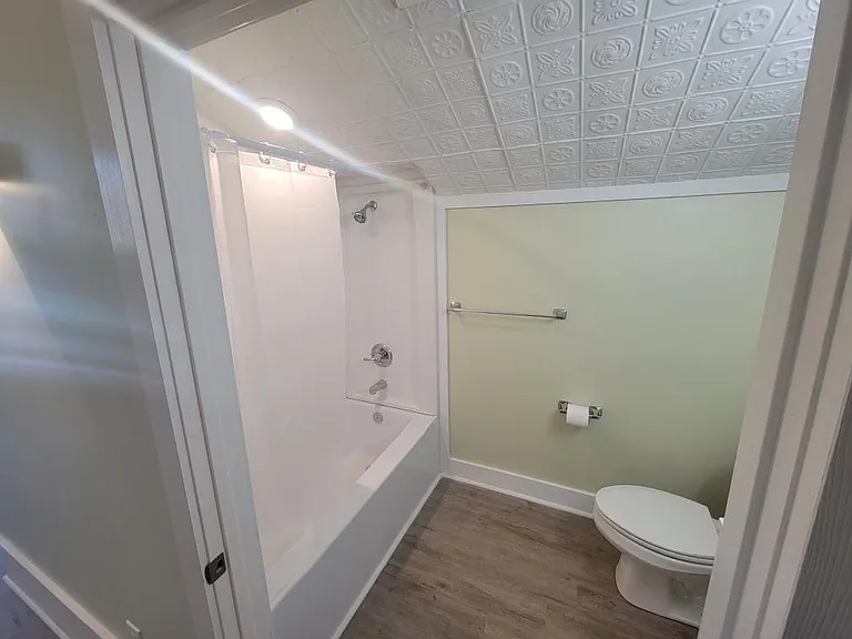 305 N 13th St #K — Photo 7
