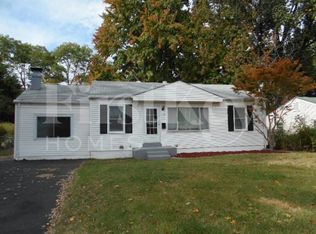 1405 Gahan Dr, Florissant, MO