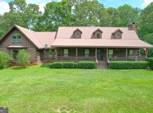 305 West Dr, Roopville, GA 30170