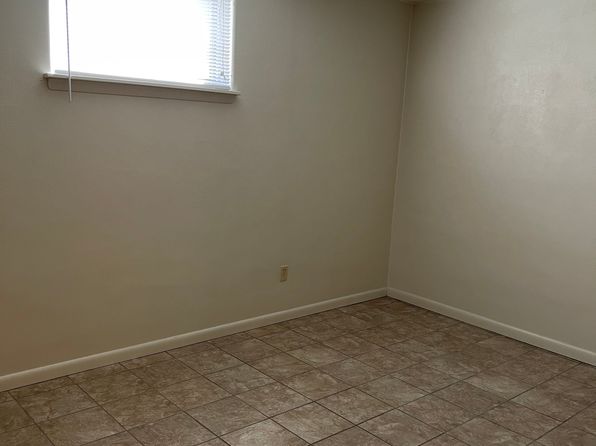 1117 Hawkinson Ave UNIT 2