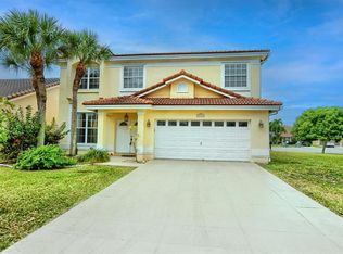 18165 Blue Lake Way, Boca Raton, FL 33498