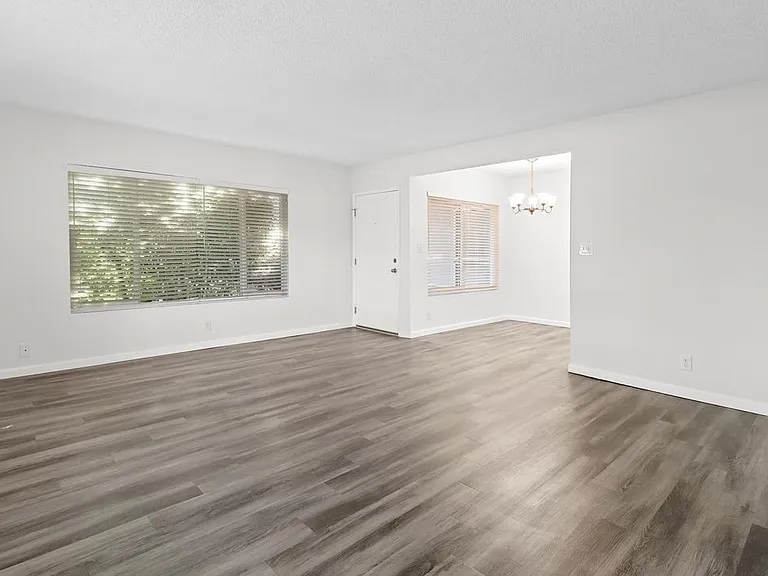 1831 Pearl St #1 — Photo 4