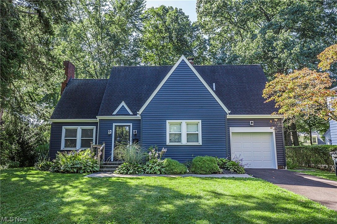 1012 Thorndale Dr, Akron, OH 44320 MLS 4490773 Zillow