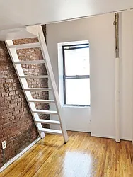 Rented by Best Apartments North Inc