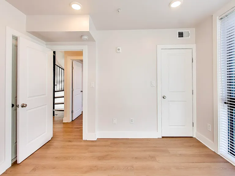 1100 Bladensburg Rd NE #501 — Photo 10