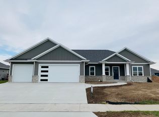 1612 Drusillas Way, Green Bay, WI 54313