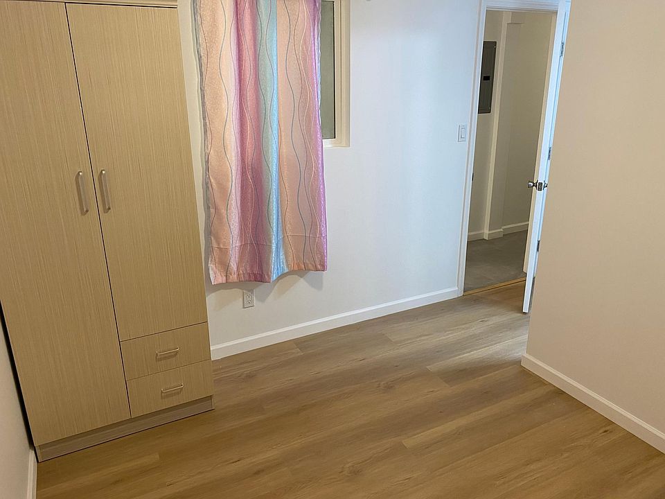 2nd image of 350 Prague St #1