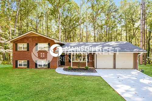6265 E Shore Cir Photo 1