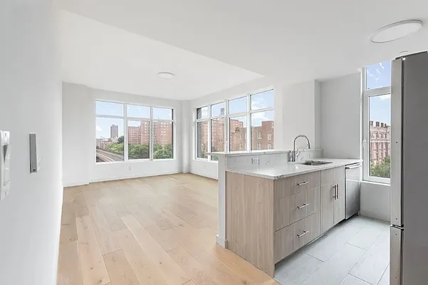 Rented by Corcoran | media 23