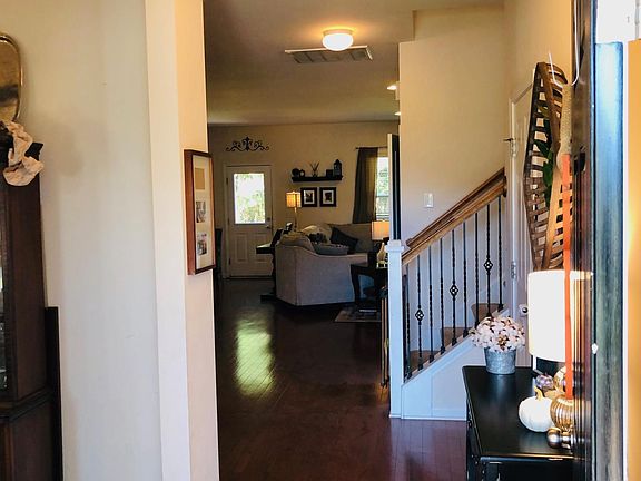 Front entry way. Formal dining room is located to the right.