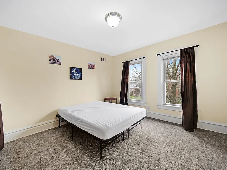 1078 Pennsylvania Ave — Photo 11