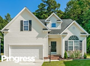 2005 Winston Diamond Ct, Raleigh, NC 27610