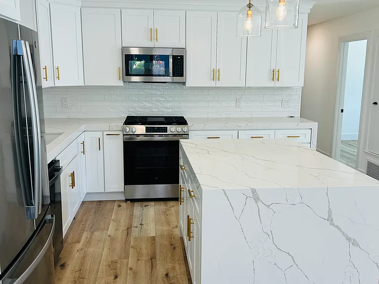 6281 Balmoral Dr — Photo 11
