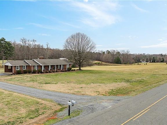 5th image of 6540 Foushee Rd