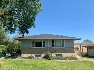 2237 Hampshire Ave S, Saint Louis Park, MN 55426