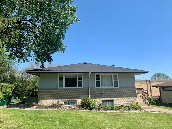 2237 Hampshire Ave S, Saint Louis Park, MN 55426