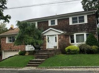 280 Benedict Rd, Staten Island, NY 10304