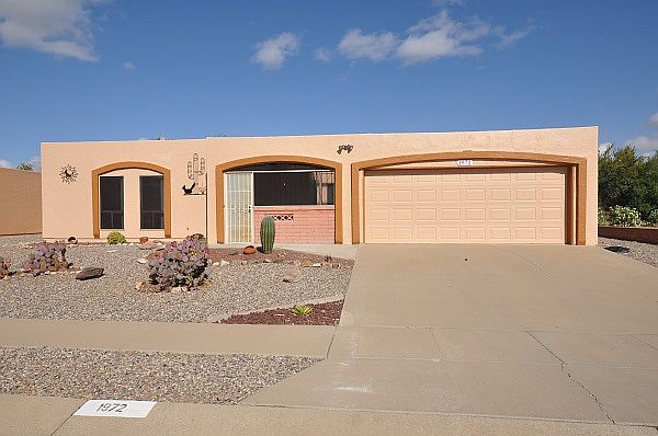 2-Car Garage