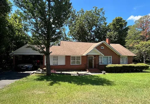 1380 Sylvian Dr Photo 1