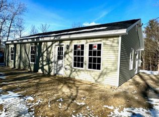 39 Horace Files Rd, Naples, ME 04055