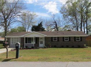 8816 Auburn Dr, Charleston, SC 29406
