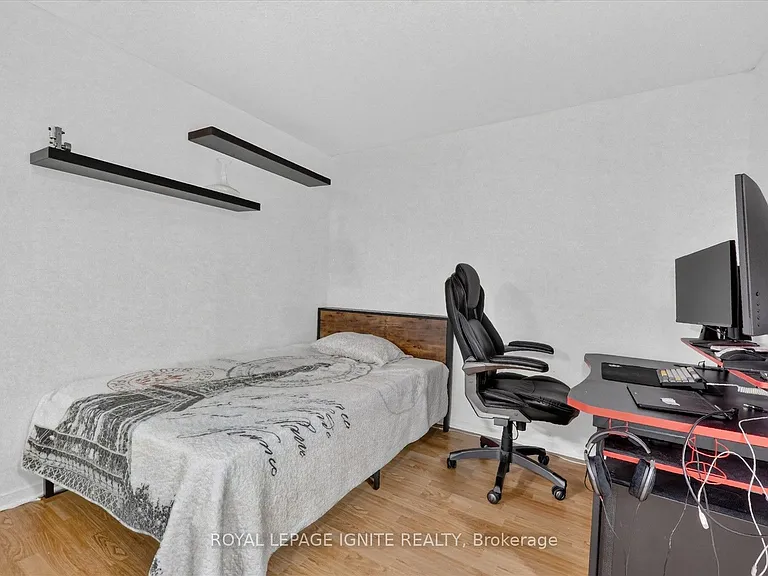 24 Wellesley St W #1206 — Photo 22