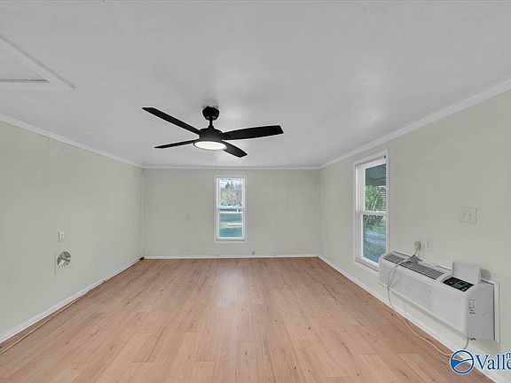 4th image of 780 Little Cove Rd