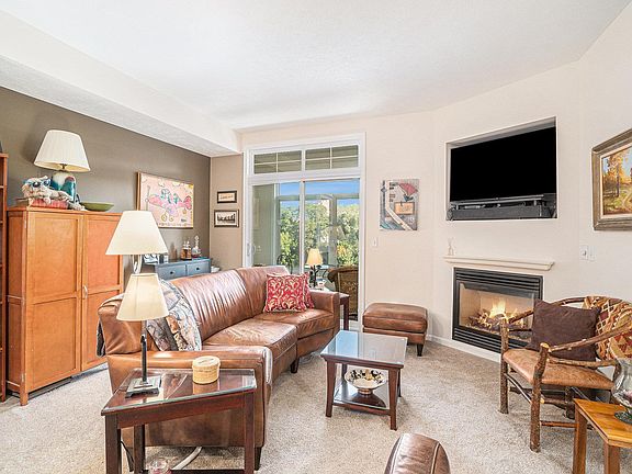 4th image of 257 Midtown Dr