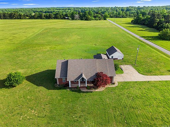 3rd image of 608 Webb Hill Rd
