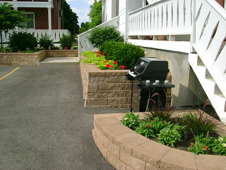 708 W Roosevelt Rd #100B1 — Photo 16