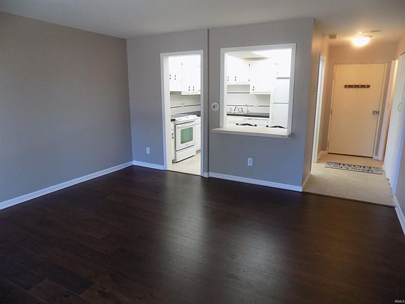 3rd image of 600 S Cullen Ave APT 406