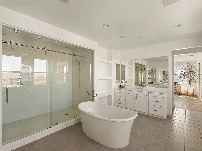 18827 Juniper Springs Dr — Photo 22