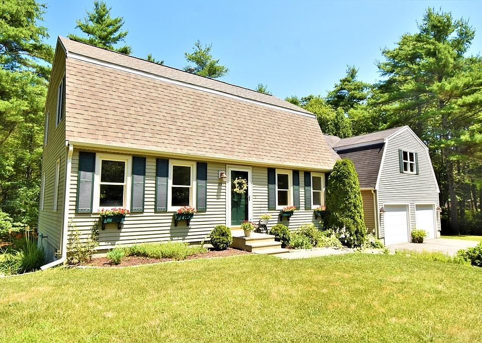 2nd image of 25 Colby Dr