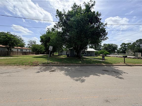 4th image of 1404 N MAIN ST
