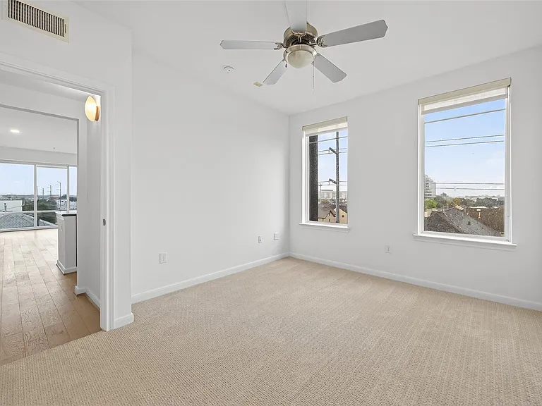 505 Jackson Hill St #404 — Photo 23