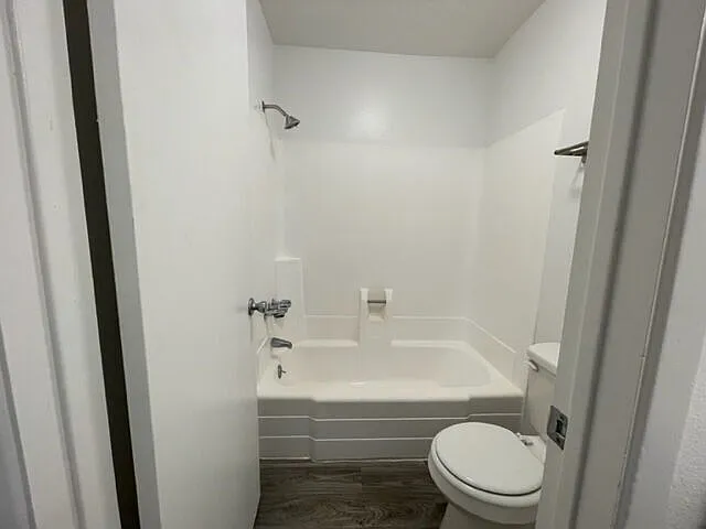1029 S Wilson St — Photo 22