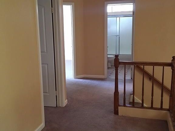 5th image of 810 Kings Canyon Ct