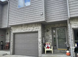 12 Northshore Dr, Laporte, IN 46350