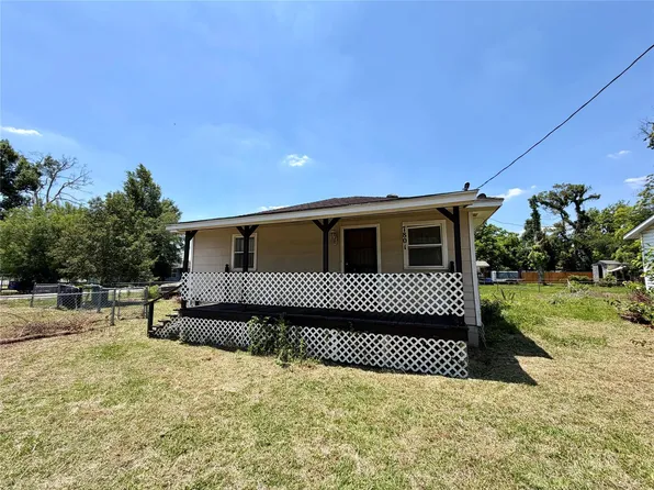 7801 Glass St, Houston, TX 77016