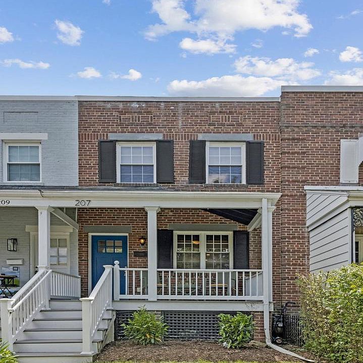 1st image of 207 Evans Ln