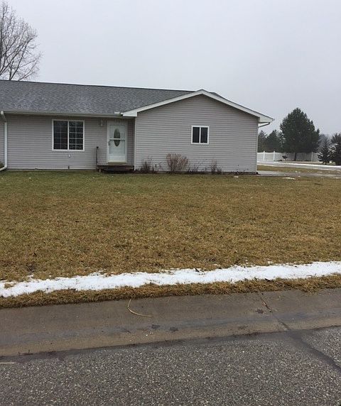 1st image of 1606 Foxwood Dr