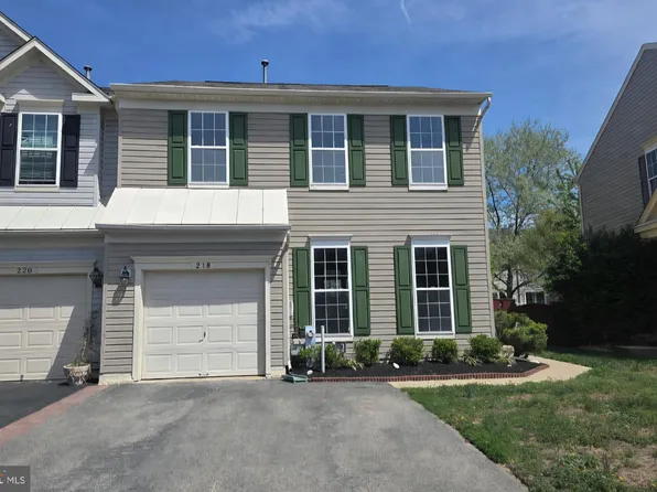 218 Eisenhower Ct, Odenton, MD 21113