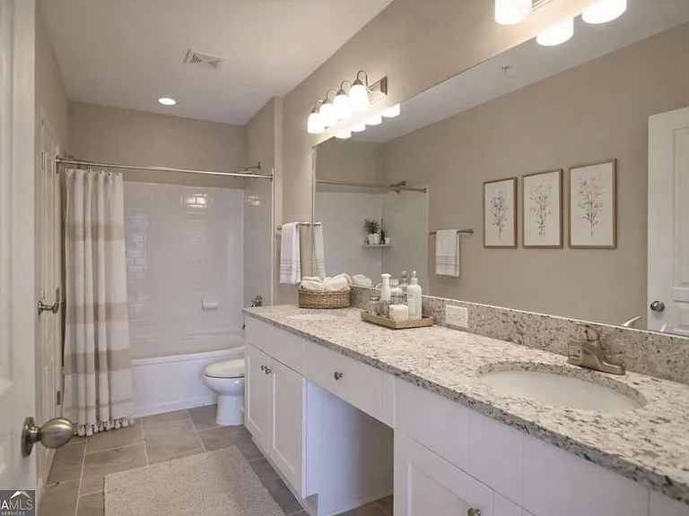 10 Perimeter Summi Blvd #4139 — Photo 5