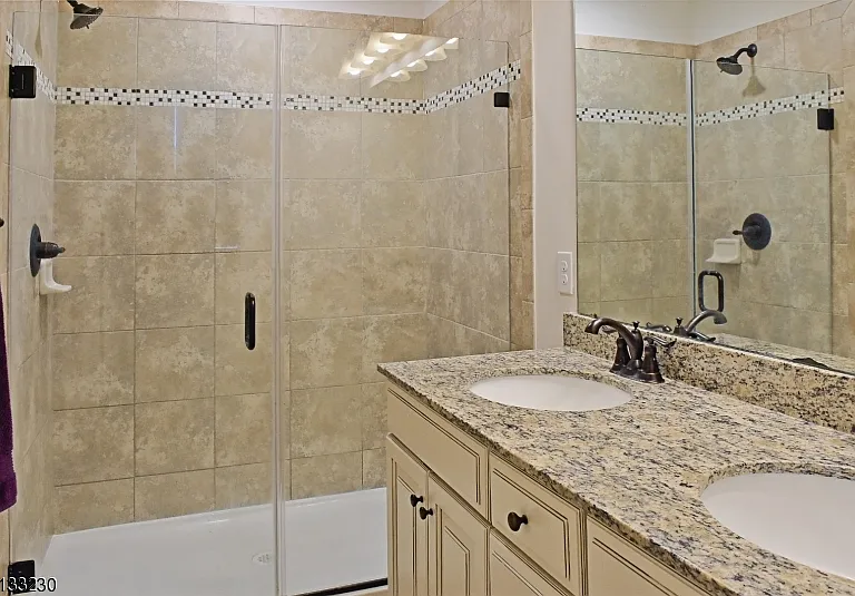 11 Shade Tree Ln — Photo 18