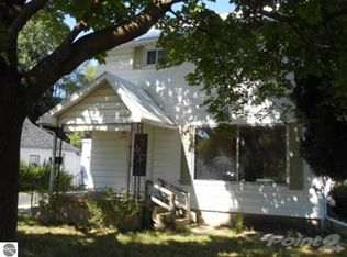 319 Euclid Ave, Alma, MI 48801