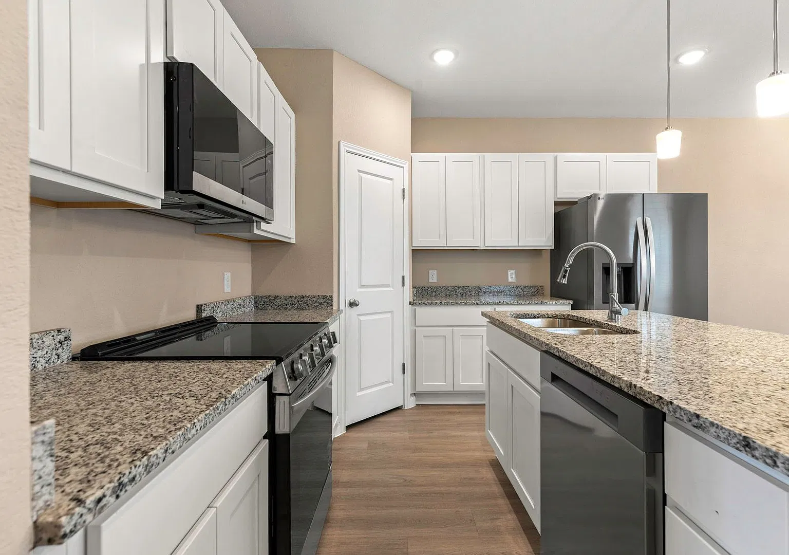 10716 Kiana Way — Photo 4