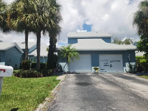 3997 Island Club Dr, Lake Worth, FL 33462