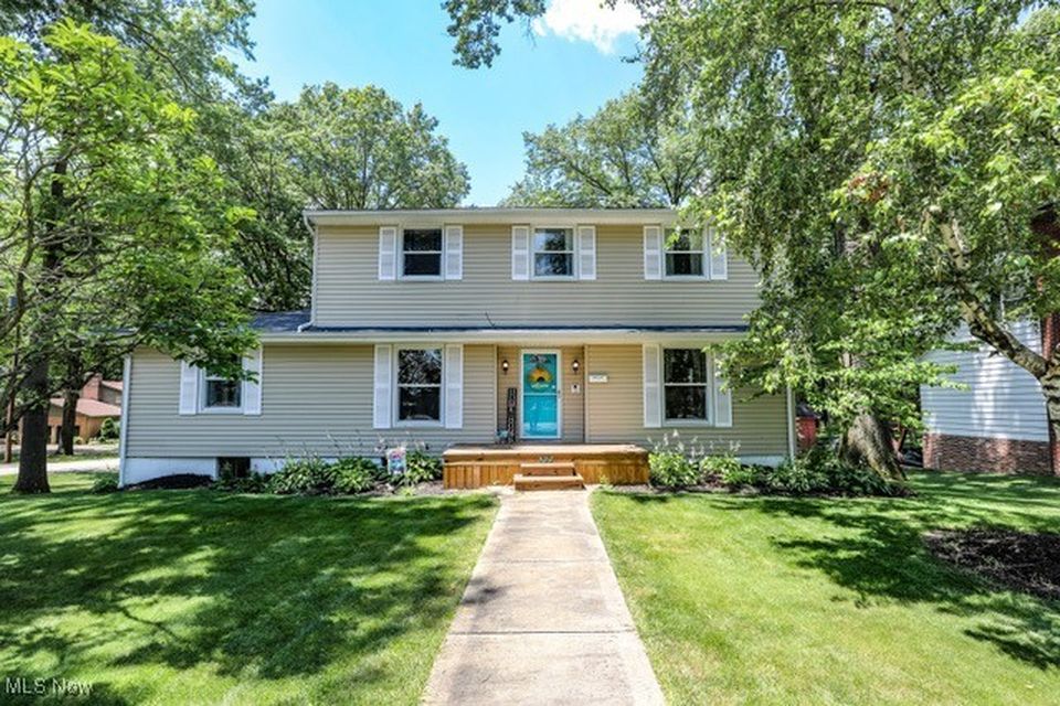 Real estate listing image