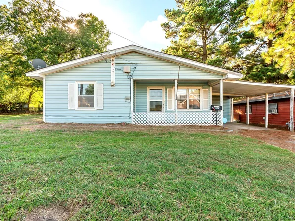 1025 17th St NE, Paris, TX 75460