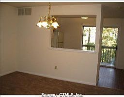 4th image of 57 Manorwood Dr